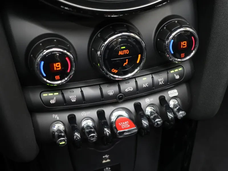 MINI Cabrio