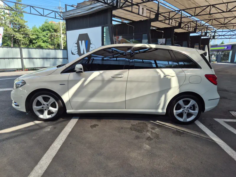 Mercedes-Benz B-Class