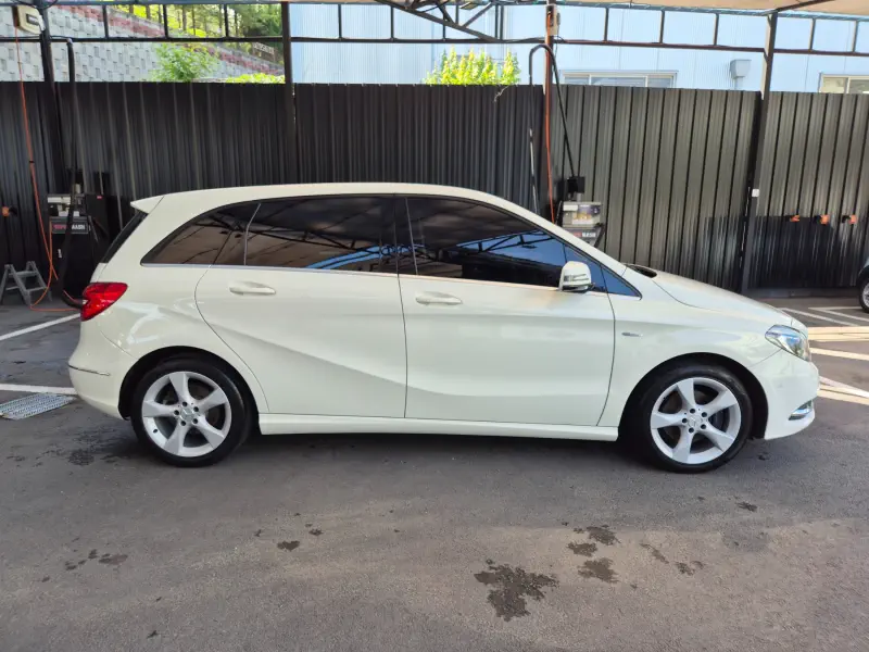Mercedes-Benz B-Class