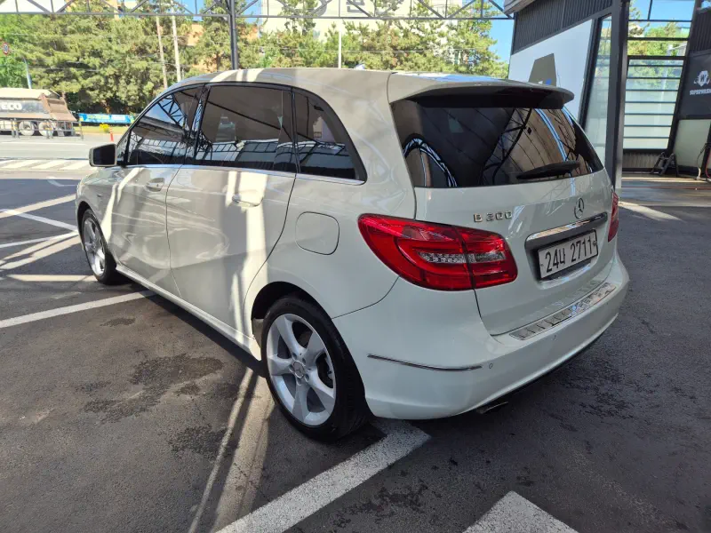 Mercedes-Benz B-Class