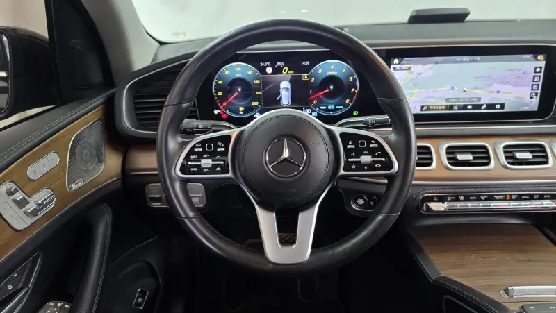Mercedes-Benz GLE-Class