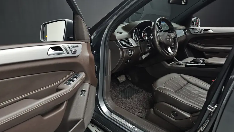 Mercedes-Benz GLE-Class