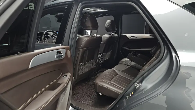 Mercedes-Benz GLE-Class