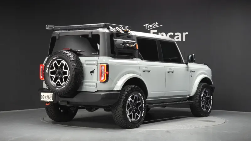 Ford Bronco