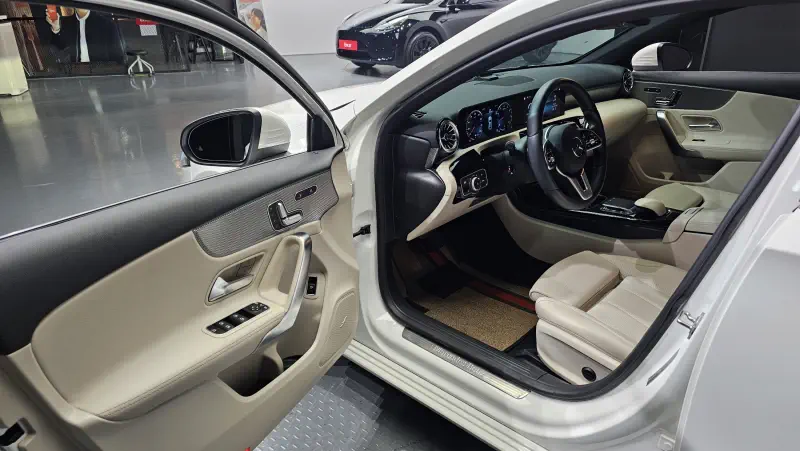 Mercedes-Benz A-Class