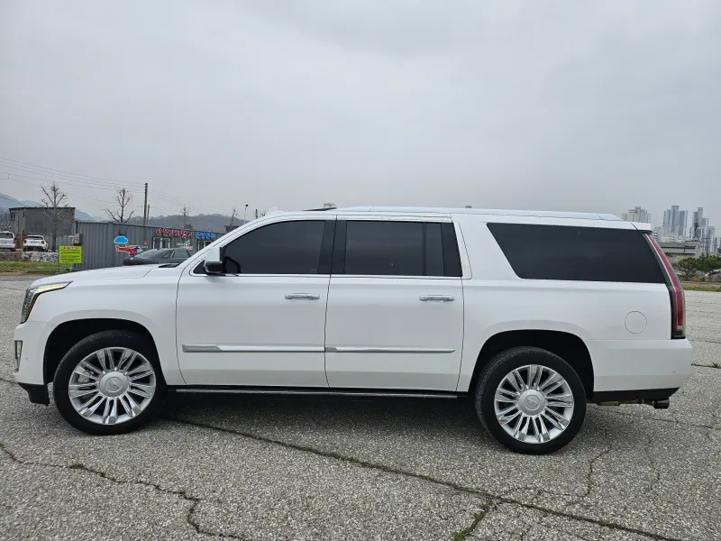 Cadillac Escalade
