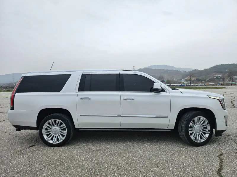 Cadillac Escalade