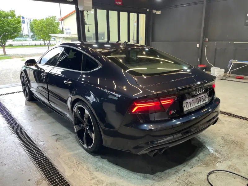 Audi A7