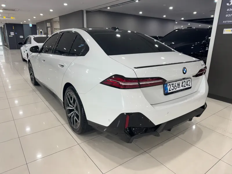 BMW 5-Series