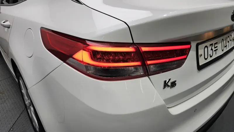 Kia K5