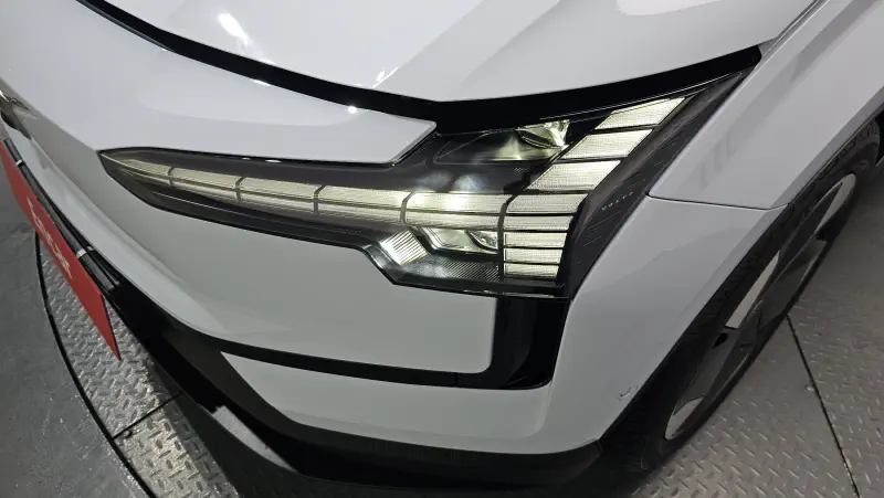 Volvo EX30