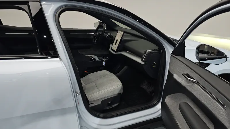 Volvo EX30