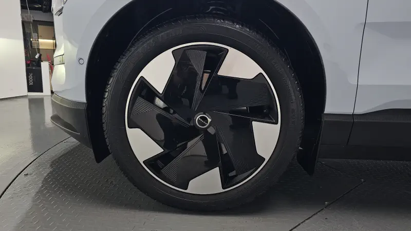 Volvo EX30