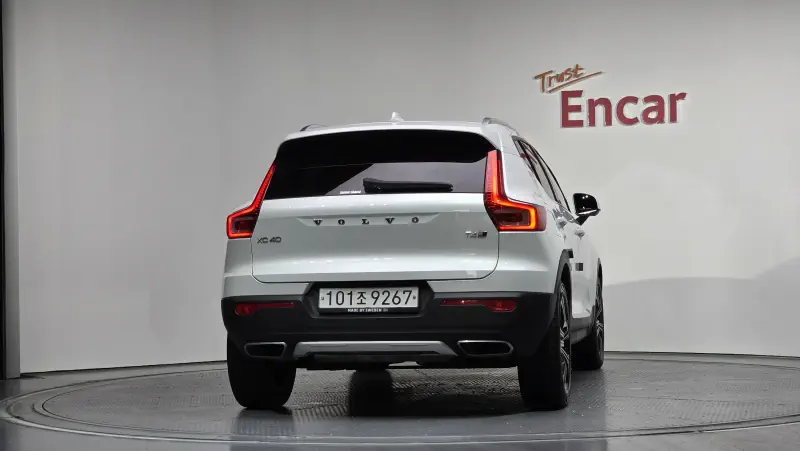 Volvo XC40