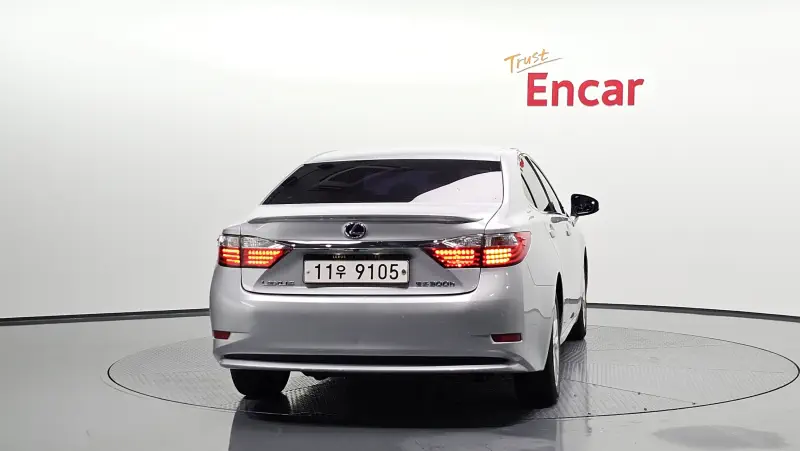 Lexus ES300h