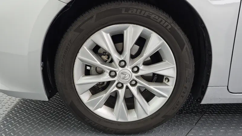 Lexus ES300h