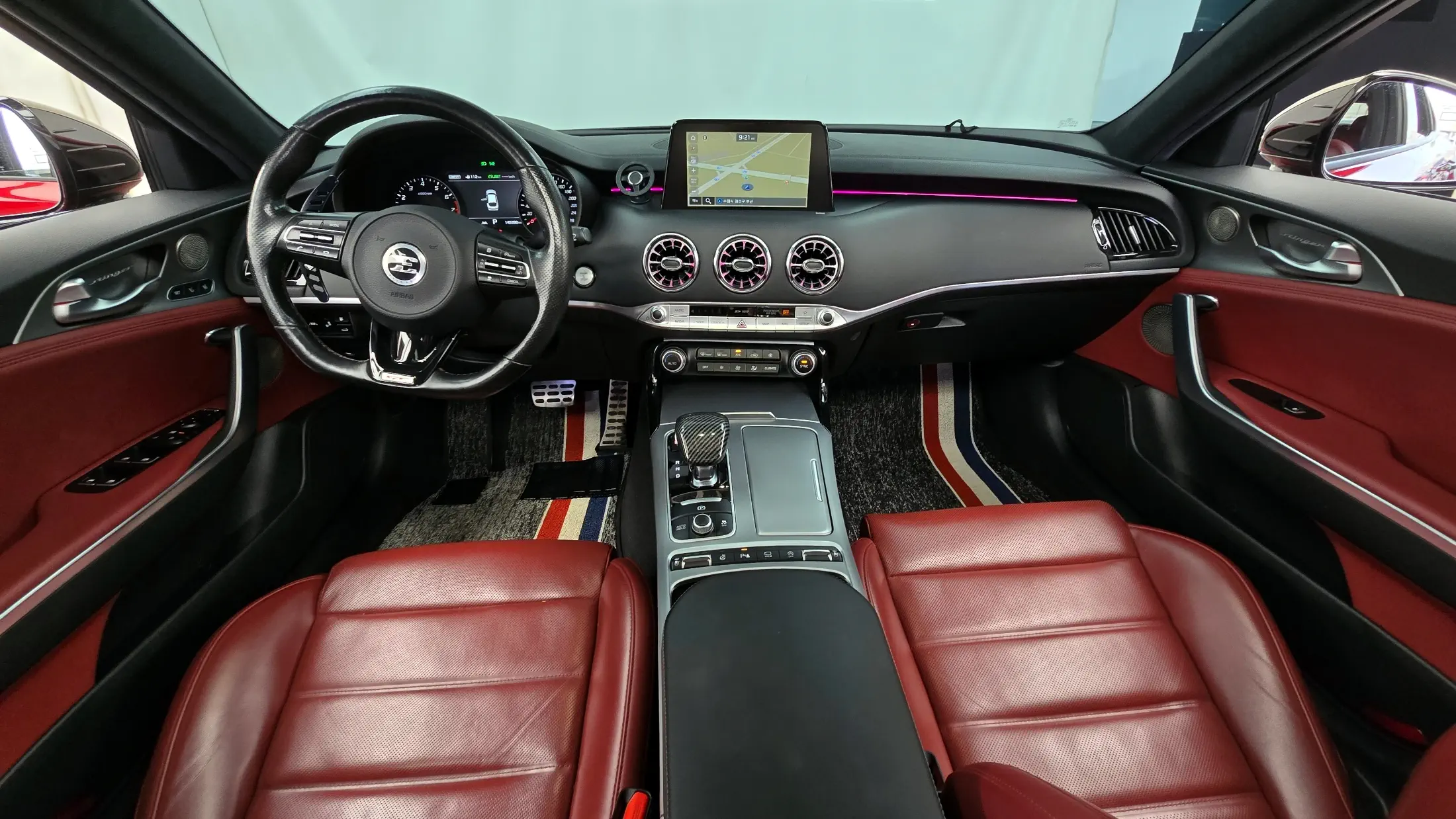 KIA STINGER 2020г.в. силовым агрегатом объёмом 1998 см3 на 255 л.с цвет Красный - экспорт из Кореи. Фото №6