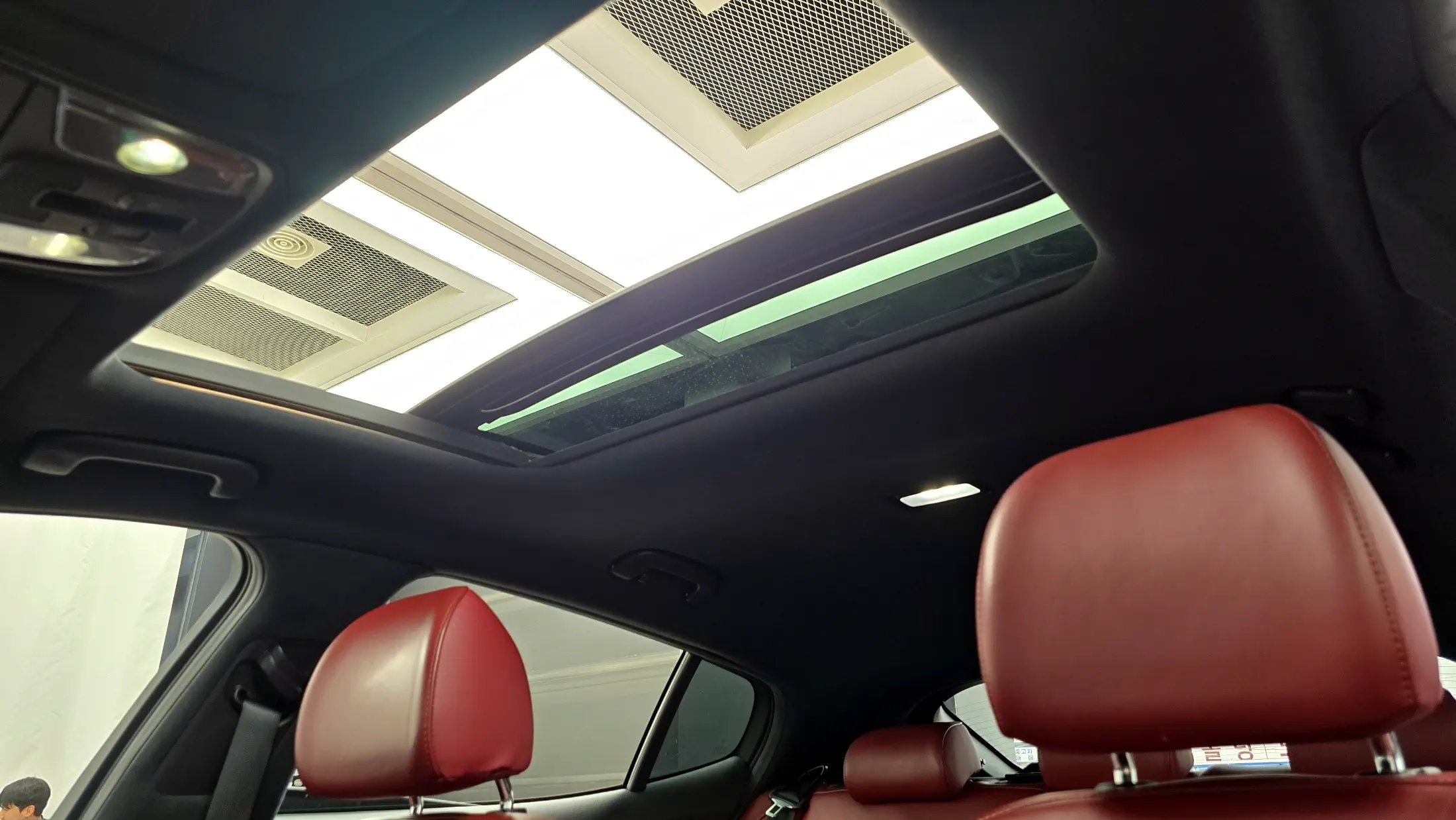 KIA STINGER 2020г.в. силовым агрегатом объёмом 1998 см3 на 255 л.с цвет Красный - экспорт из Кореи. Фото №14