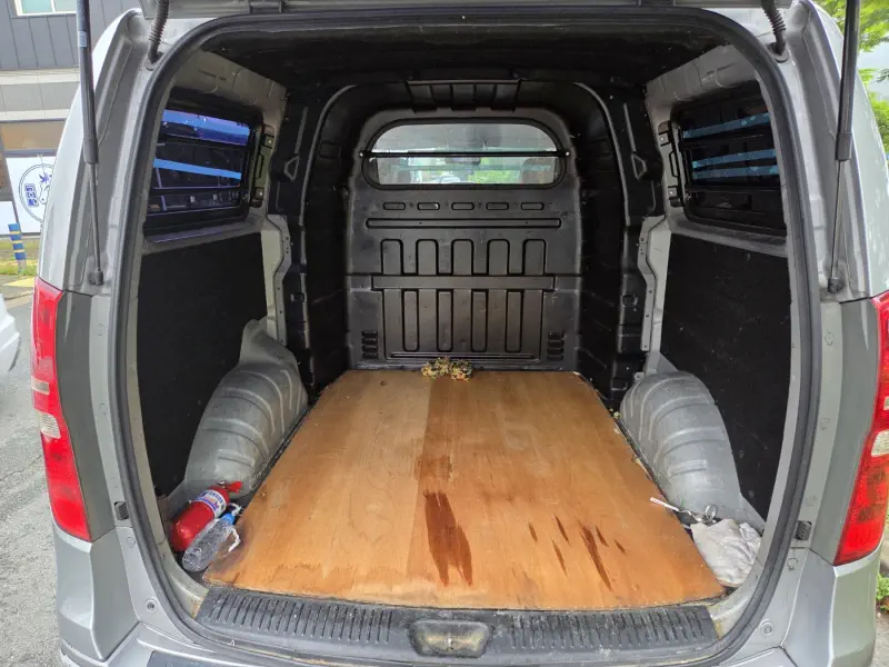 Hyundai Grand Starex