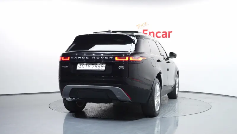 Land Rover Range Rover Velar