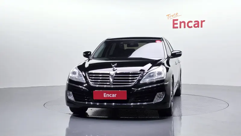 Hyundai Equus