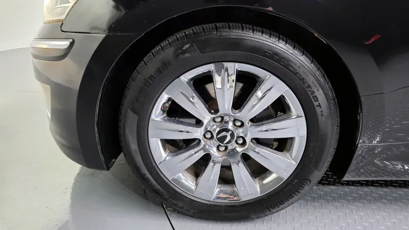Hyundai Equus
