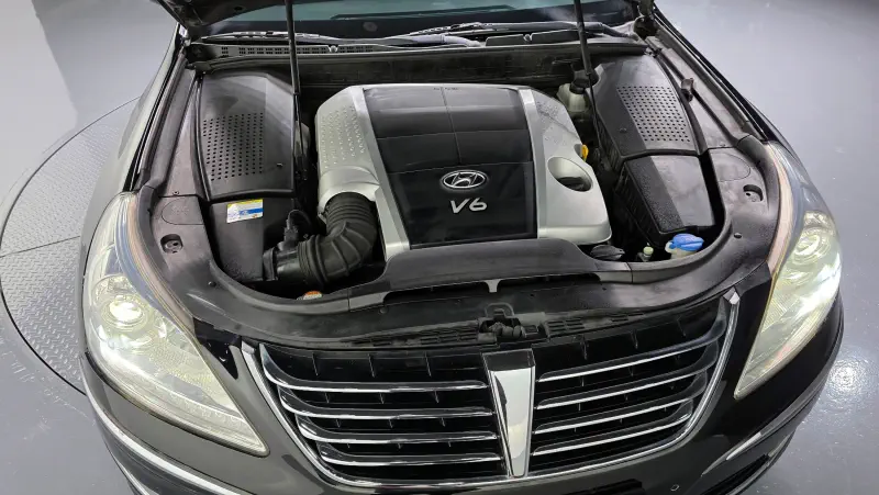Hyundai Equus