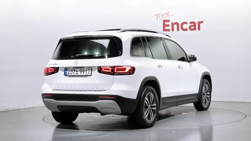 Mercedes-Benz GLB-Class