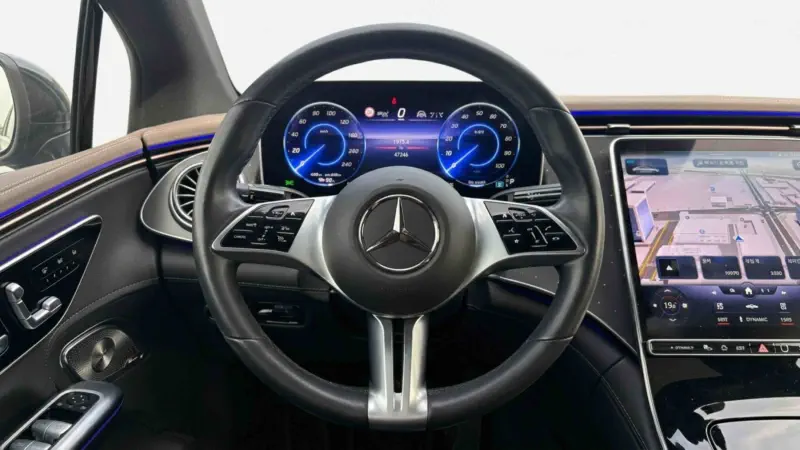 Mercedes-Benz EQE