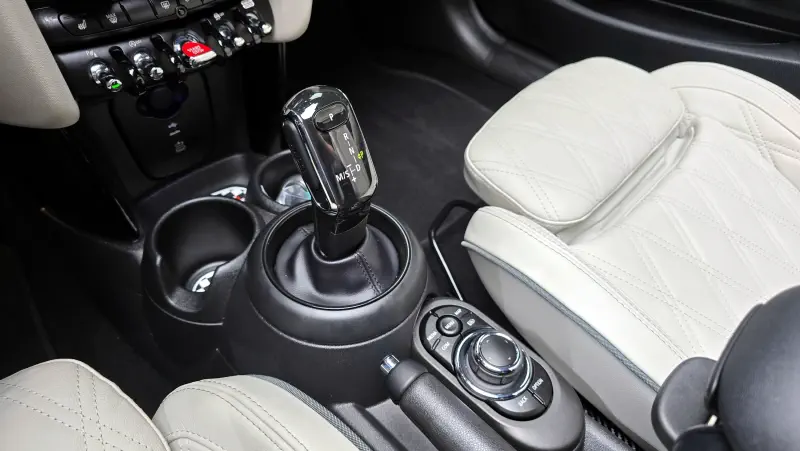 MINI Cabrio