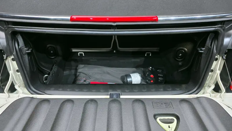 MINI Cabrio