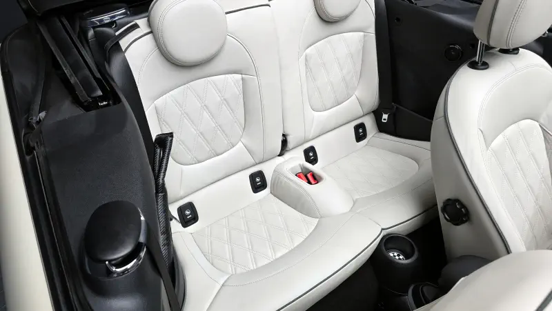 MINI Cabrio