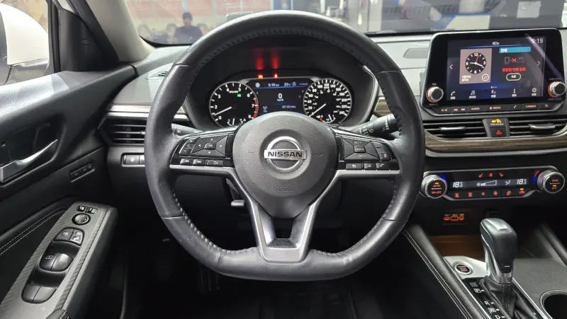Nissan Altima
