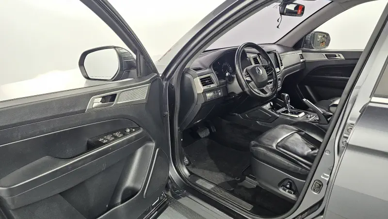 SsangYong Rexton Sports