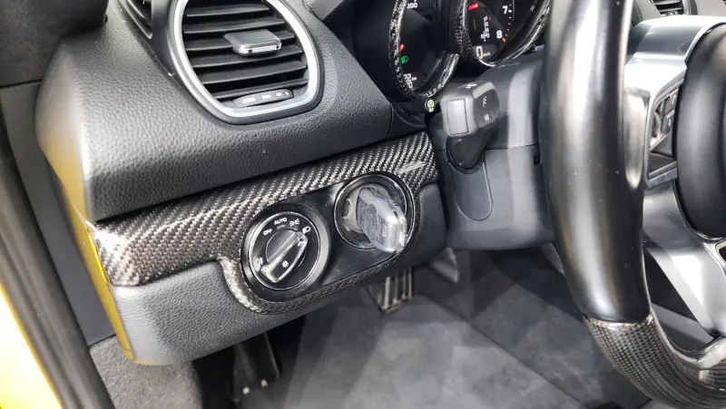 Porsche Cayman