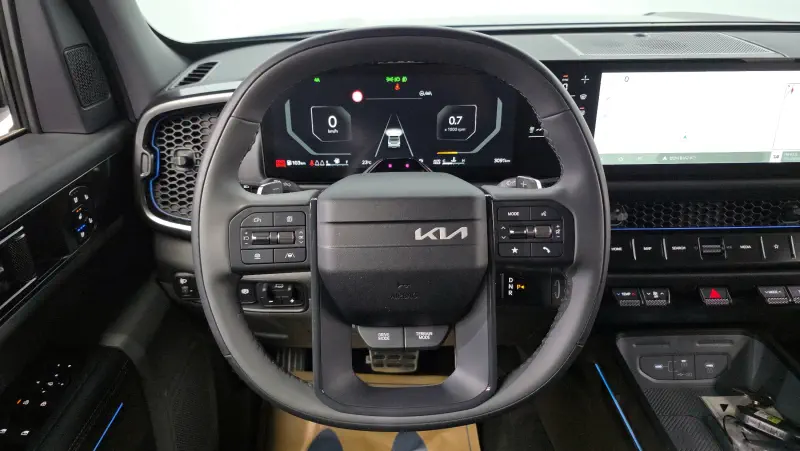 Kia Tasman
