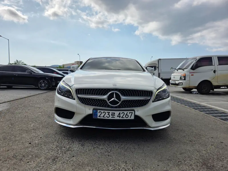 Mercedes-Benz CLS-Class