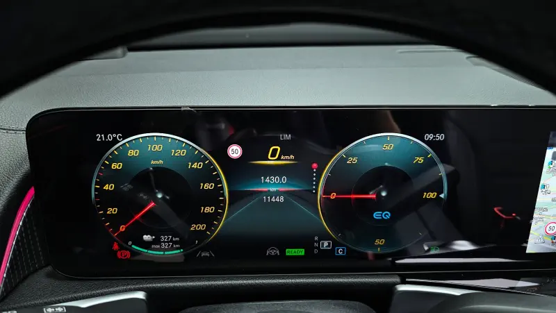 Mercedes-Benz EQB