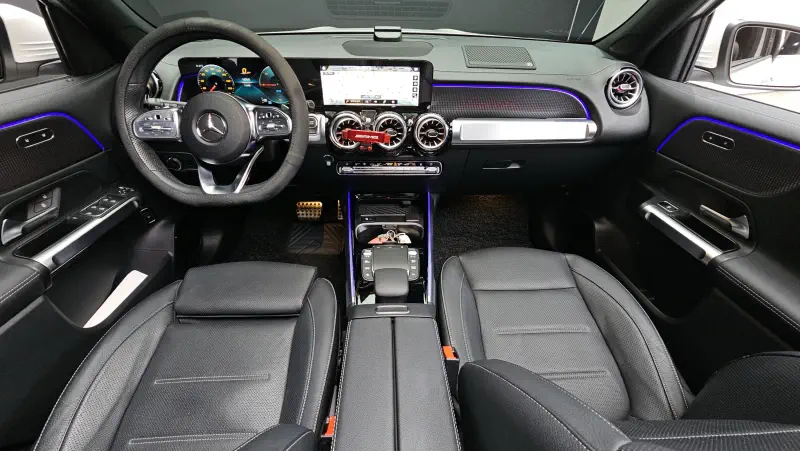 Mercedes-Benz EQB