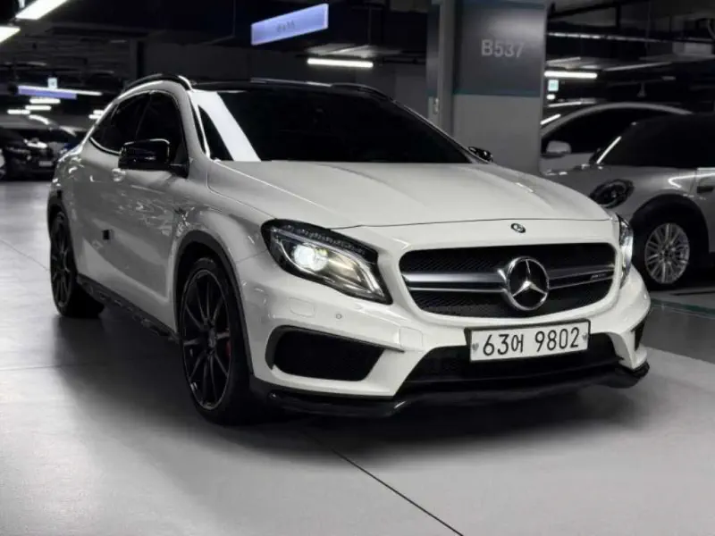 Mercedes-Benz GLA-Class