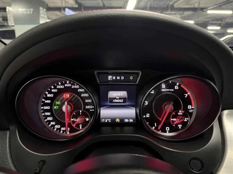 Mercedes-Benz GLA-Class