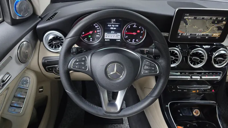 Mercedes-Benz GLC-Class