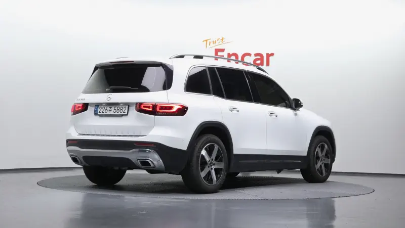 Mercedes-Benz GLB-Class
