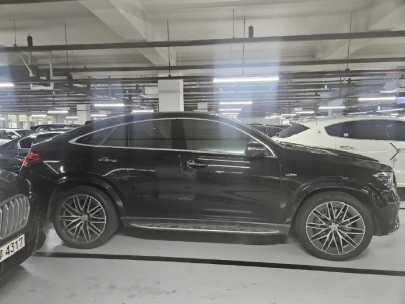 Mercedes-Benz GLE-Class