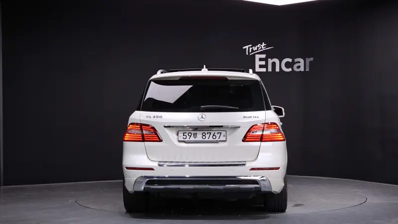 Mercedes-Benz M-class