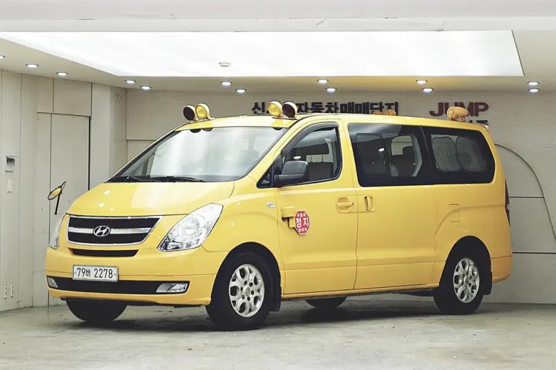 Hyundai Grand Starex
