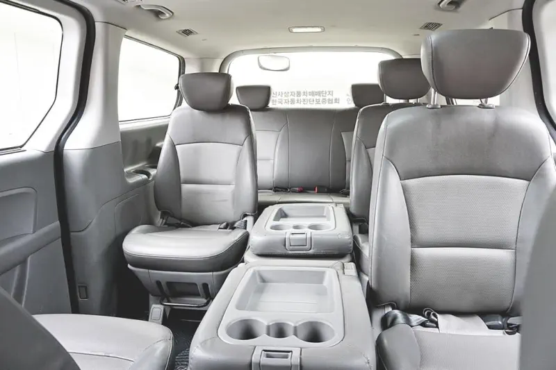 Hyundai Grand Starex