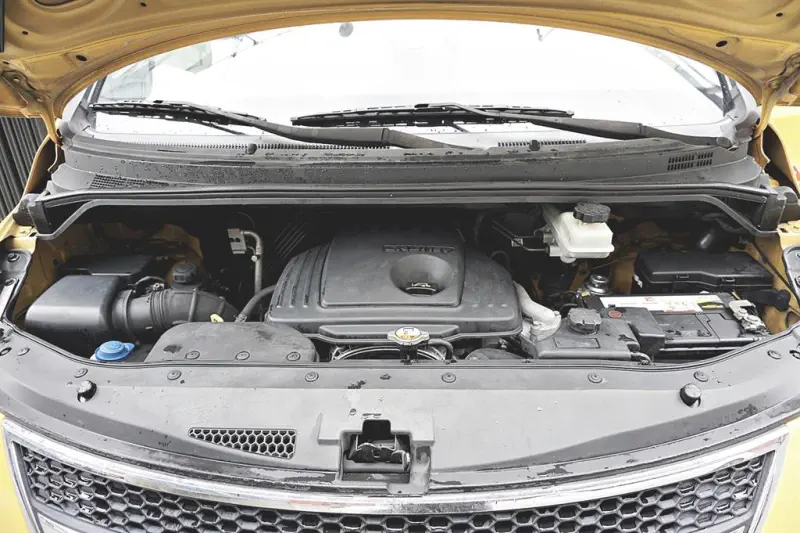 Hyundai Grand Starex