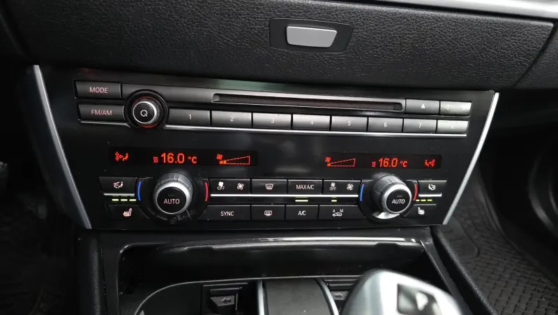 BMW 5-Series Gran Turismo