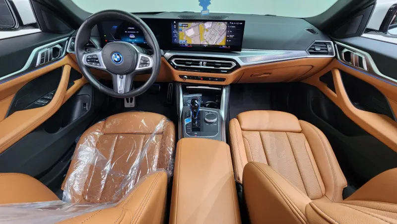 BMW i4